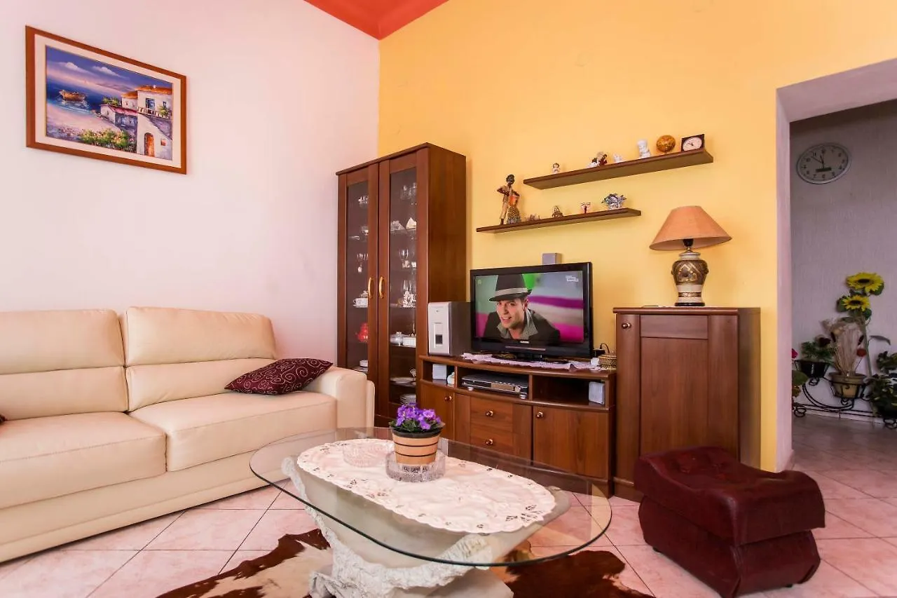 Emanuel Apartman 풀라 크로아티아
