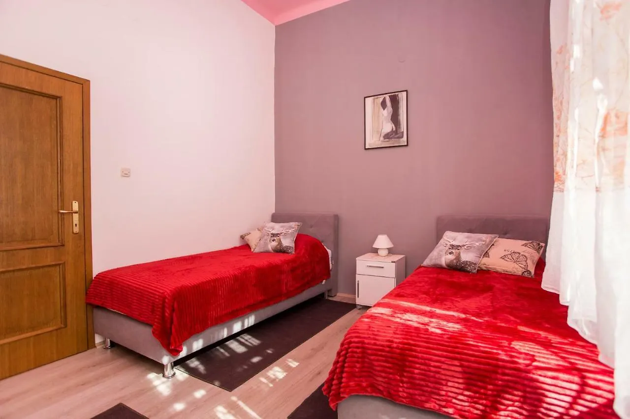 Emanuel Apartman Pula